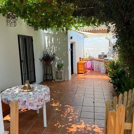 Suite Alhucema Chiclana de la Frontera Eksteriør billede